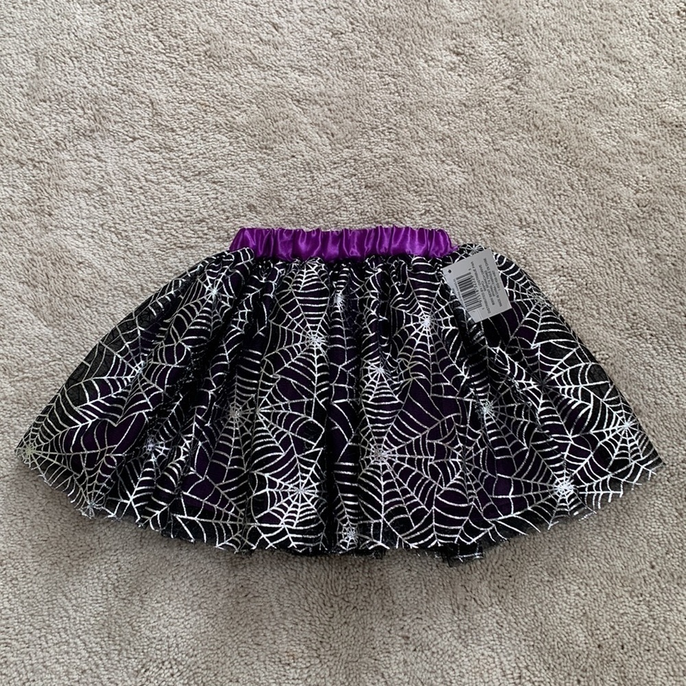 NWT CreateOlogy Kid Spiderweb Tutu – 3–8 years